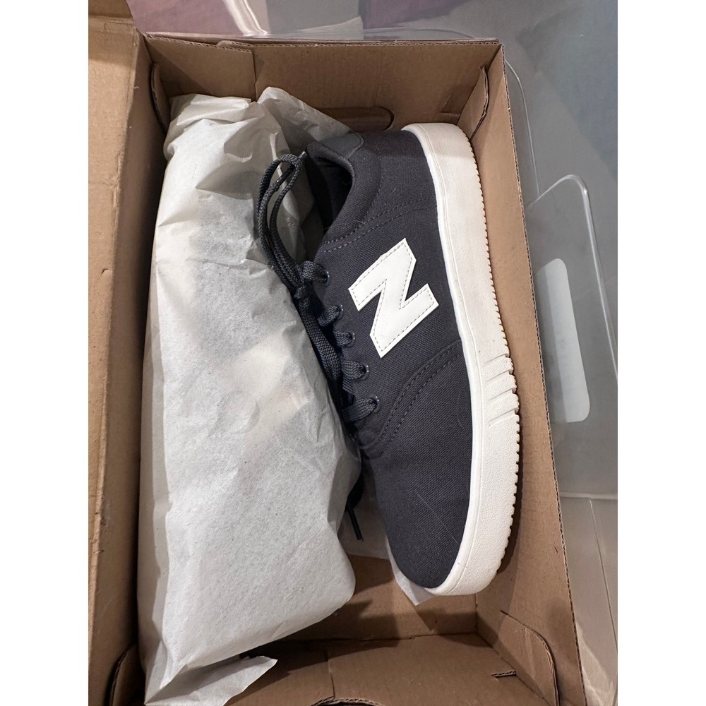 New Balance WCT10CBP Women's Gray Canvas Lifestyle Sneakers Size 8